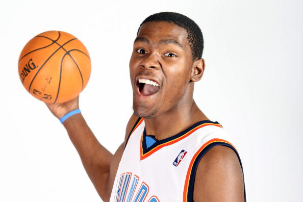 斯通斯：在出线之后也不要松懈，要保持那种胜利的心态